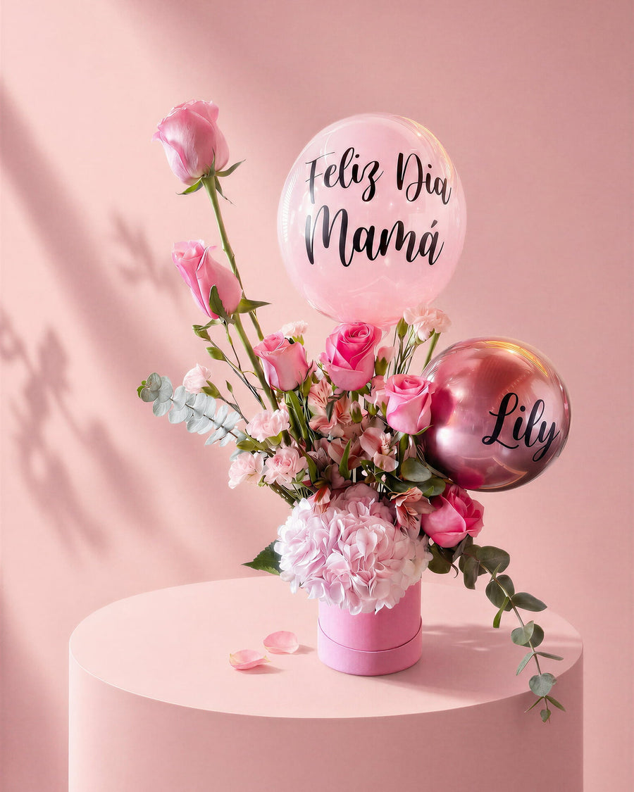 Caja floral Esencia de Mujer como regalo de graduación para mujer